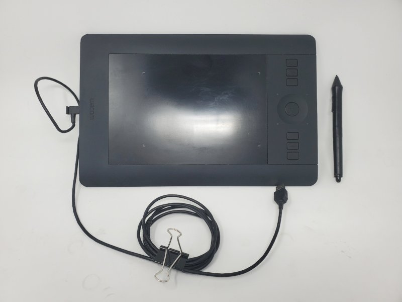 PC Galore | Wacom Intuos Pro Small Tablet